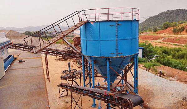 paste thickener working