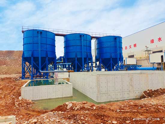 sludge-thickener